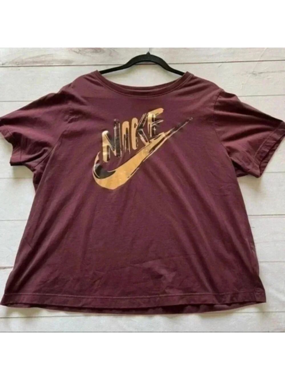 Nike Womens Metallic Gold Graphics Brown Long Sleeve Tee T-Shirt Medium